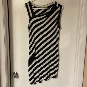 PIKO 1988 black and white asymmetrical striped dress size large